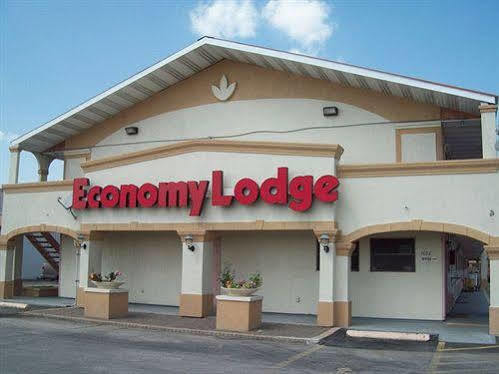 Economy Lodge Texas City Refinery 외부 사진