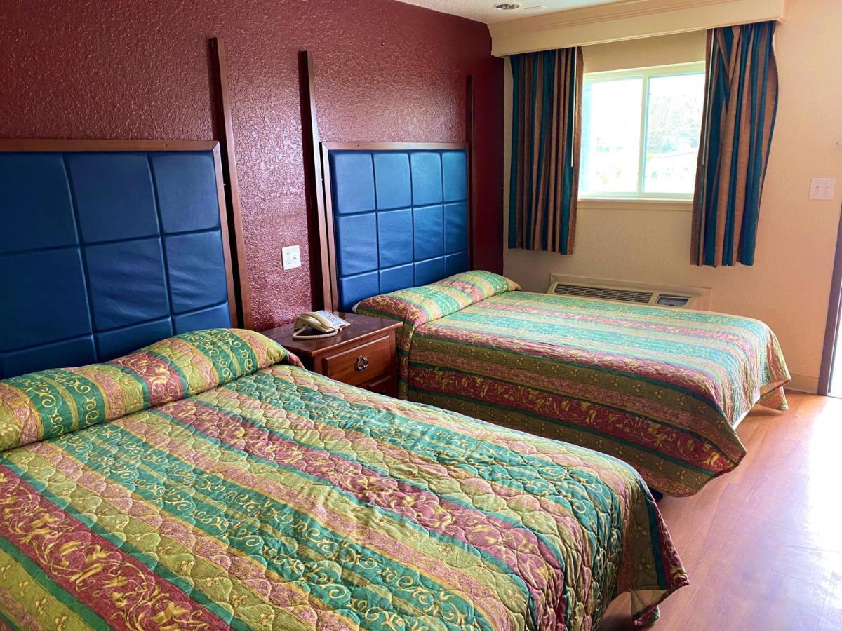 Economy Lodge Texas City Refinery 외부 사진